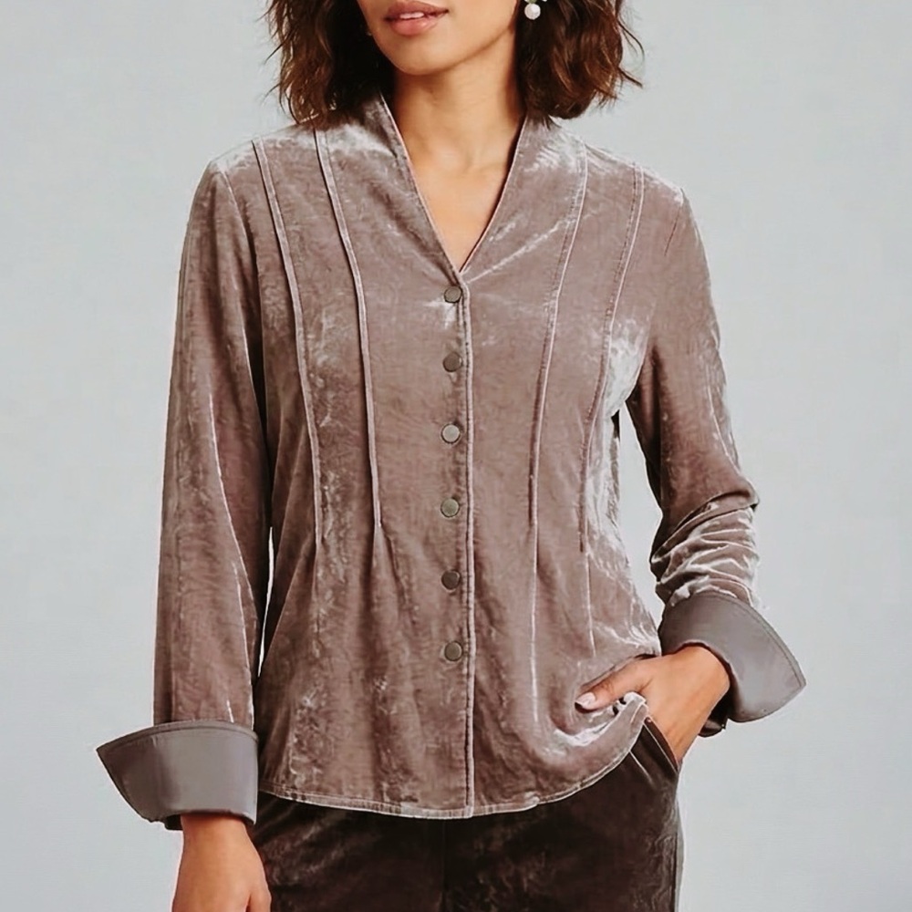 Women’s J. Jill Silk Blend Velvet Button-Down Shirt – Size Medium, Soft Luxe Top